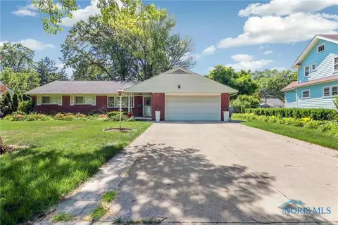 4733 Hannaford Dr, Toledo, OH 43623