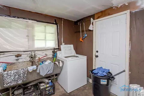 1027 Avondale Ave, Toledo, OH 43607 photo 20