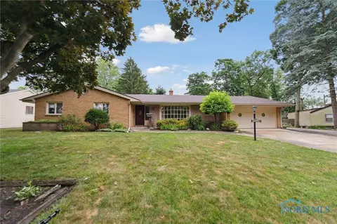 5934 Everwood Rd, Toledo, OH 43613