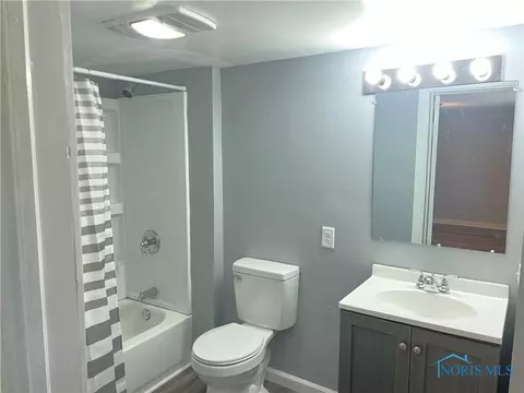 809 State St, Melrose, OH 45873 photo 6