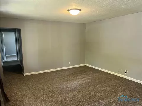809 State St, Melrose, OH 45873 photo 4