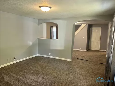 809 State St, Melrose, OH 45873 photo 3