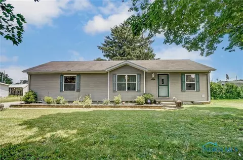 2021 Park St, Findlay, OH 45840