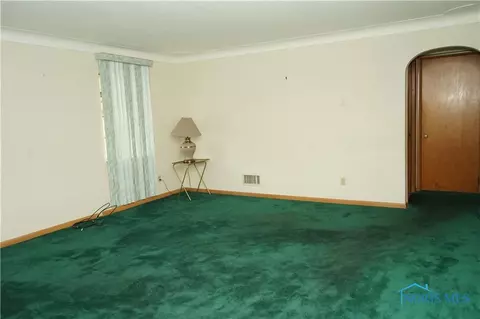 2287 Westmonte Rd, Toledo, OH 43607 photo 5