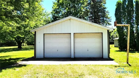 522 E Hamilton St, Bryan, OH 43506 photo 3