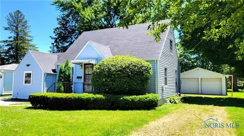 522 E Hamilton St, Bryan, OH 43506 photo 2