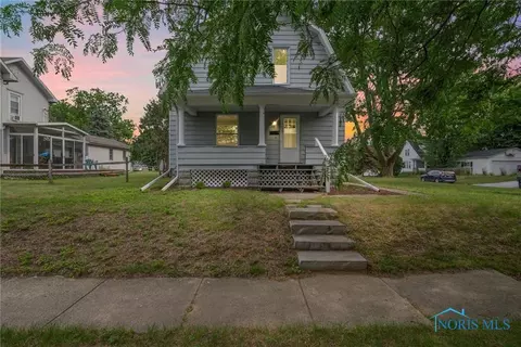 217 Evers Ave, Bowling Green, OH 43402