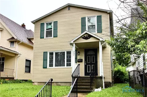 237 Knower St, Toledo, OH 43609