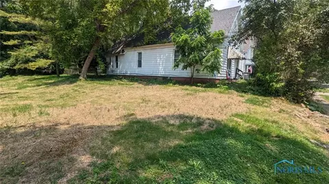 328 Champion St, Toledo, OH 43609