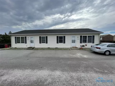 7338 7340 Lunitas Ln #2, Perrysburg, OH 43551