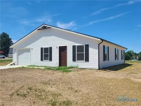 108 Lynn St, West Unity, OH 43570