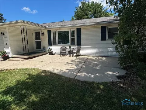 13693 Rita St, Paulding, OH 45879 photo 2