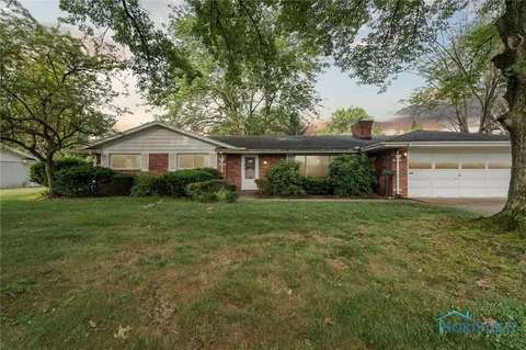 2545 Grelyn Dr, Toledo, OH 43615