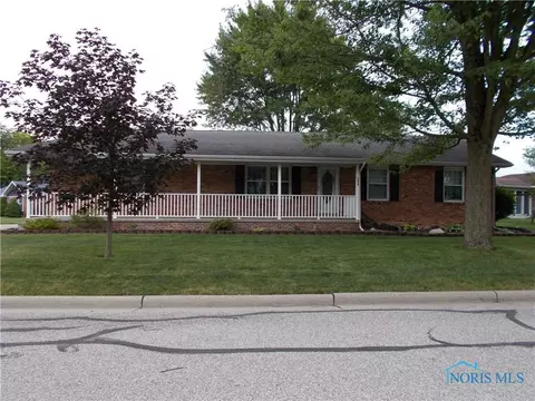 406 Hawthorn Dr, Archbold, OH 43502
