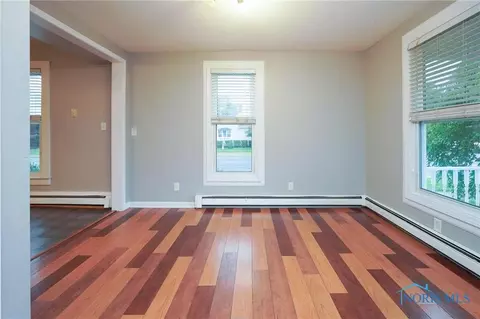 941 E 4th St, Ottawa, OH 45875 photo 10