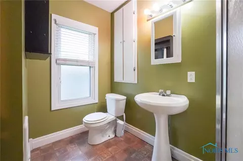 941 E 4th St, Ottawa, OH 45875 photo 33
