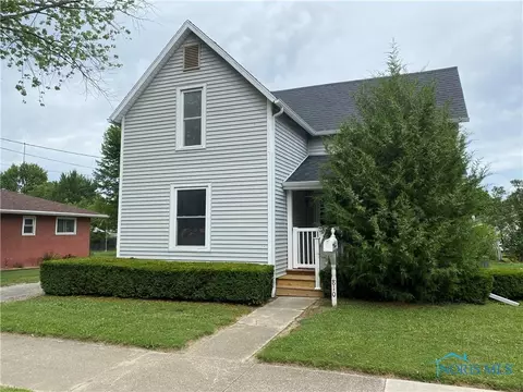 810 N Fulton St, Wauseon, OH 43567