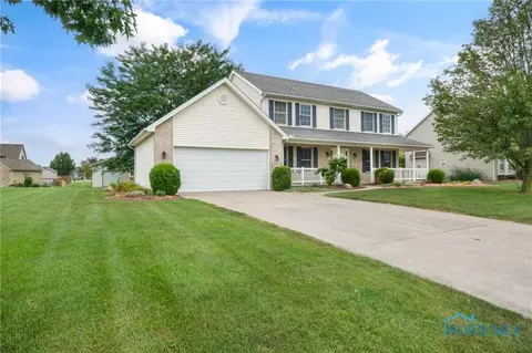 2128 Old Trail Dr, Northwood, OH 43619