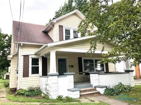 806 S Blanchard St, Findlay, OH 45840