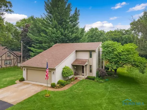 2902 Shetland Rd, Toledo, OH 43617