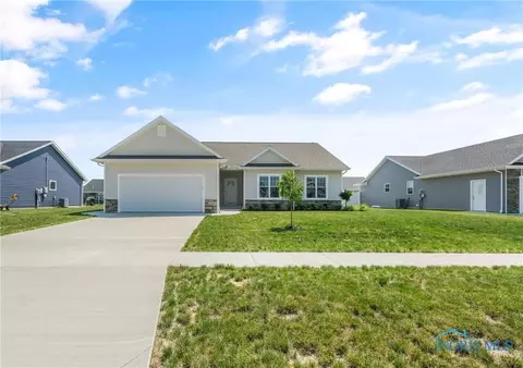9303 Shaffer St, Findlay, OH 45840