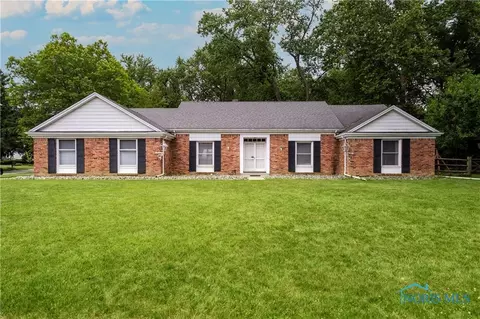 4748 Southbridge Rd, Toledo, OH 43623