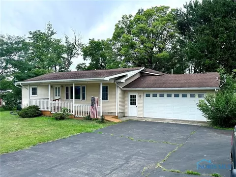 239 N Kilbourne St, Republic, OH 44867