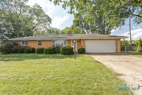 4648 S May Ave, Toledo, OH 43614