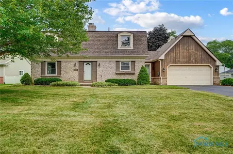 1553 Highland Green Dr, Toledo, OH 43614