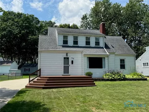 132 Barder Pkwy, Bryan, OH 43506