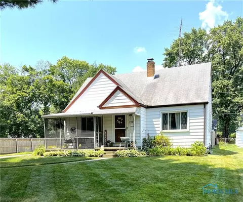 1935 Hogarth Rd, Toledo, OH 43615