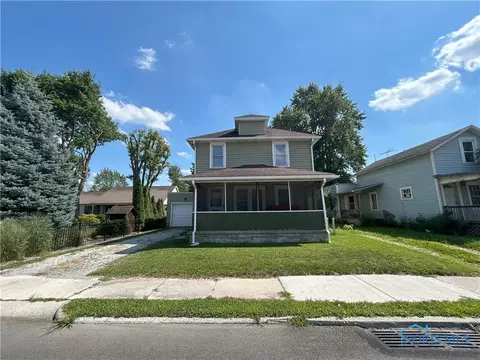 307 W Lytle St, Fostoria, OH 44830