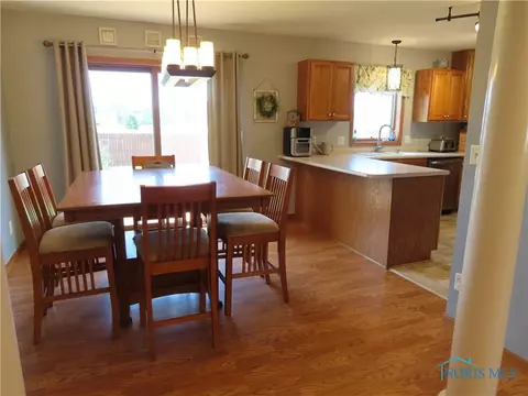 144 Amy Dr, Bryan, OH 43506 photo 9