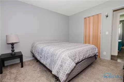 1314 Colonial Ln, Bryan, OH 43506 photo 14