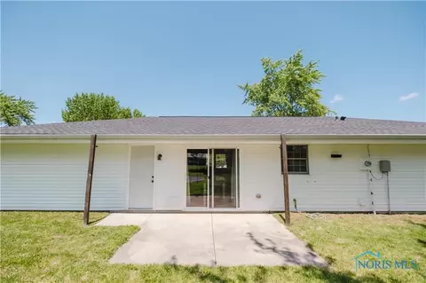 1314 Colonial Ln, Bryan, OH 43506 photo 22