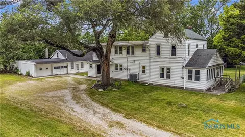 28129 Main St, Millbury, OH 43447