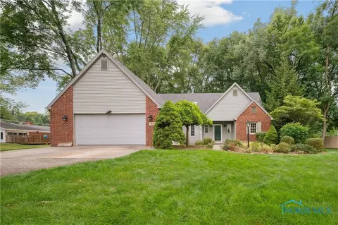 4636 Gilhouse Rd, Toledo, OH 43623