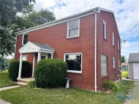 104 Fountain Grove Dr, Bryan, OH 43506