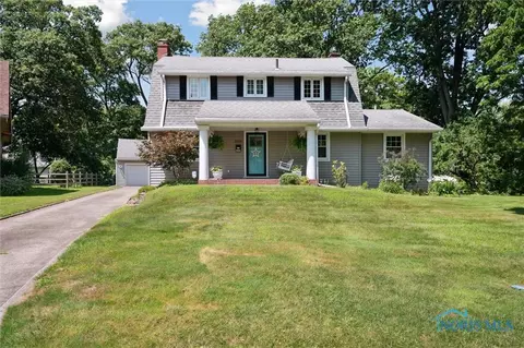 2004 Riverview Ct, Toledo, OH 43614