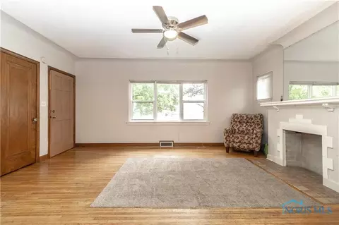 2017 Wyndurst Rd, Toledo, OH 43607 photo 8