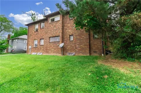 2017 Wyndurst Rd, Toledo, OH 43607 photo 6