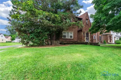 2017 Wyndurst Rd, Toledo, OH 43607