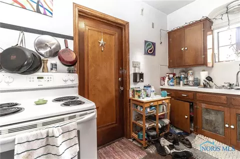 2017 Wyndurst Rd, Toledo, OH 43607 photo 36