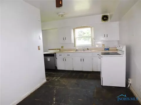 801 Elysian Ave, Toledo, OH 43607 photo 7