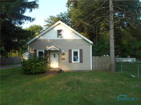 628 Hayes Rd, Toledo, OH 43615