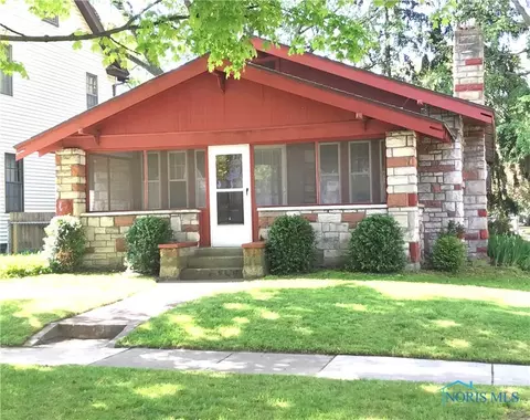 2565 Charlestown Ave, Toledo, OH 43613