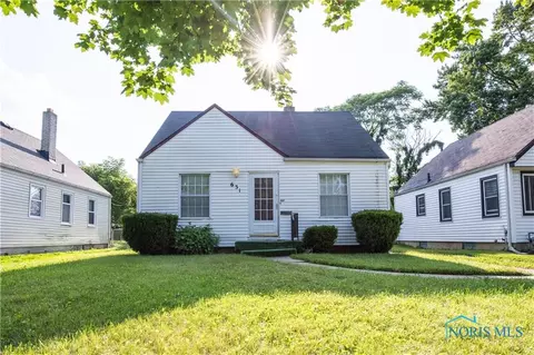 631 Ranch Dr, Toledo, OH 43607