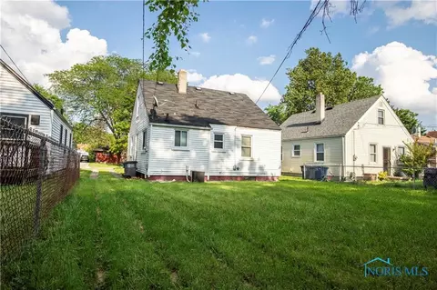 631 Ranch Dr, Toledo, OH 43607 photo 15