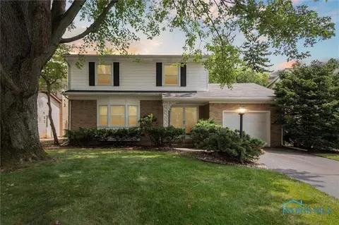 3850 Brockton Dr, Toledo, OH 43623