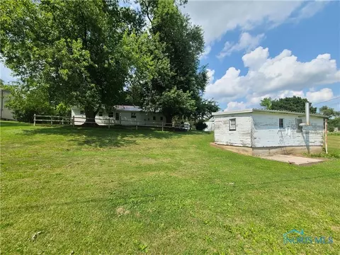 404 E Jackson St, West Unity, OH 43570 photo 6